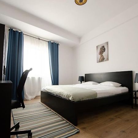 Gorgeous Apartment Near Old Town 부쿠레슈티 외부 사진