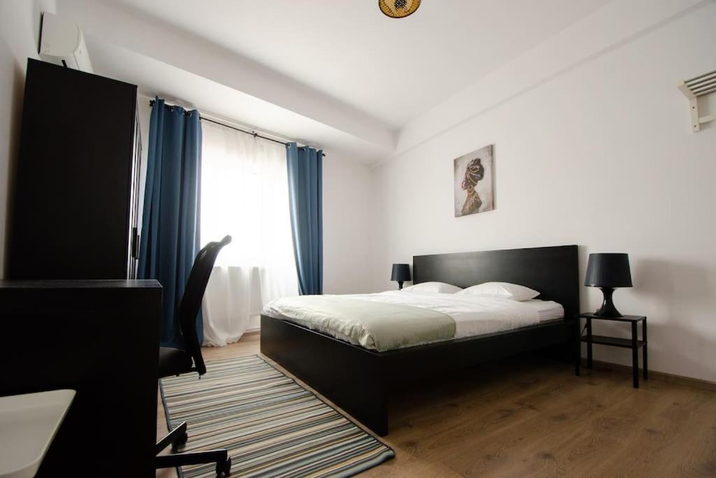 Gorgeous Apartment Near Old Town 부쿠레슈티 외부 사진